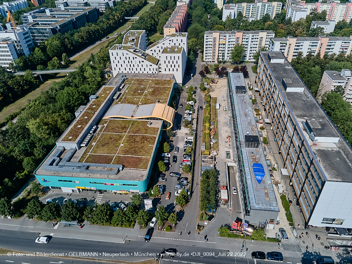 22.07.2022 - Plettzentrum und Montessori Schule in Neuperlach